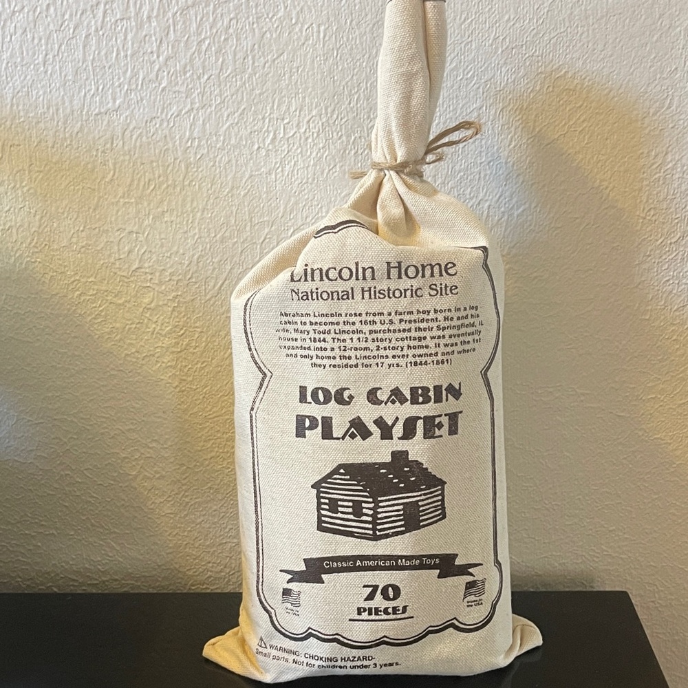 Log Cabin Playset with Bag